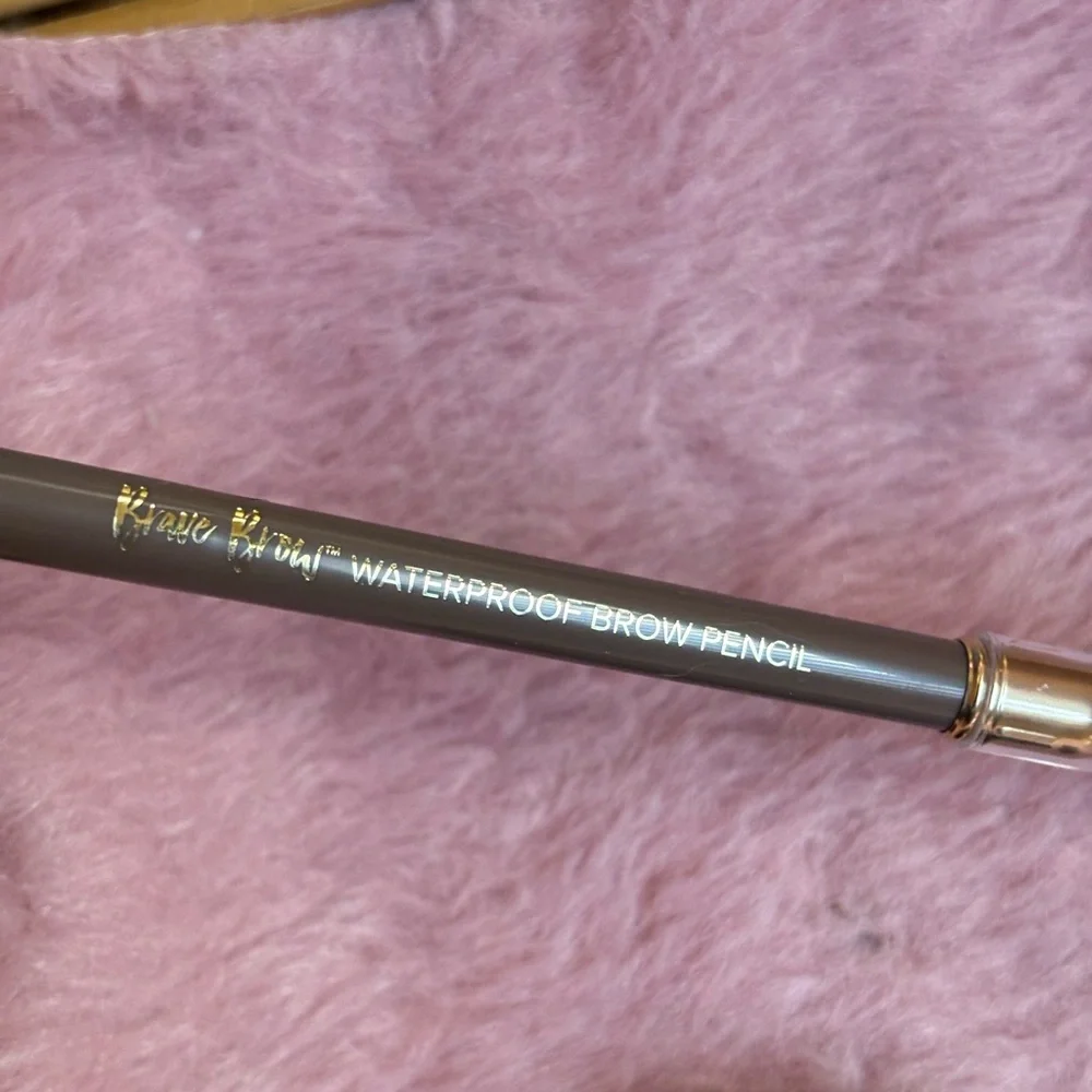 Belle Beauty Chevron Eyeshadow Pallete and Brow Pen and Mascara